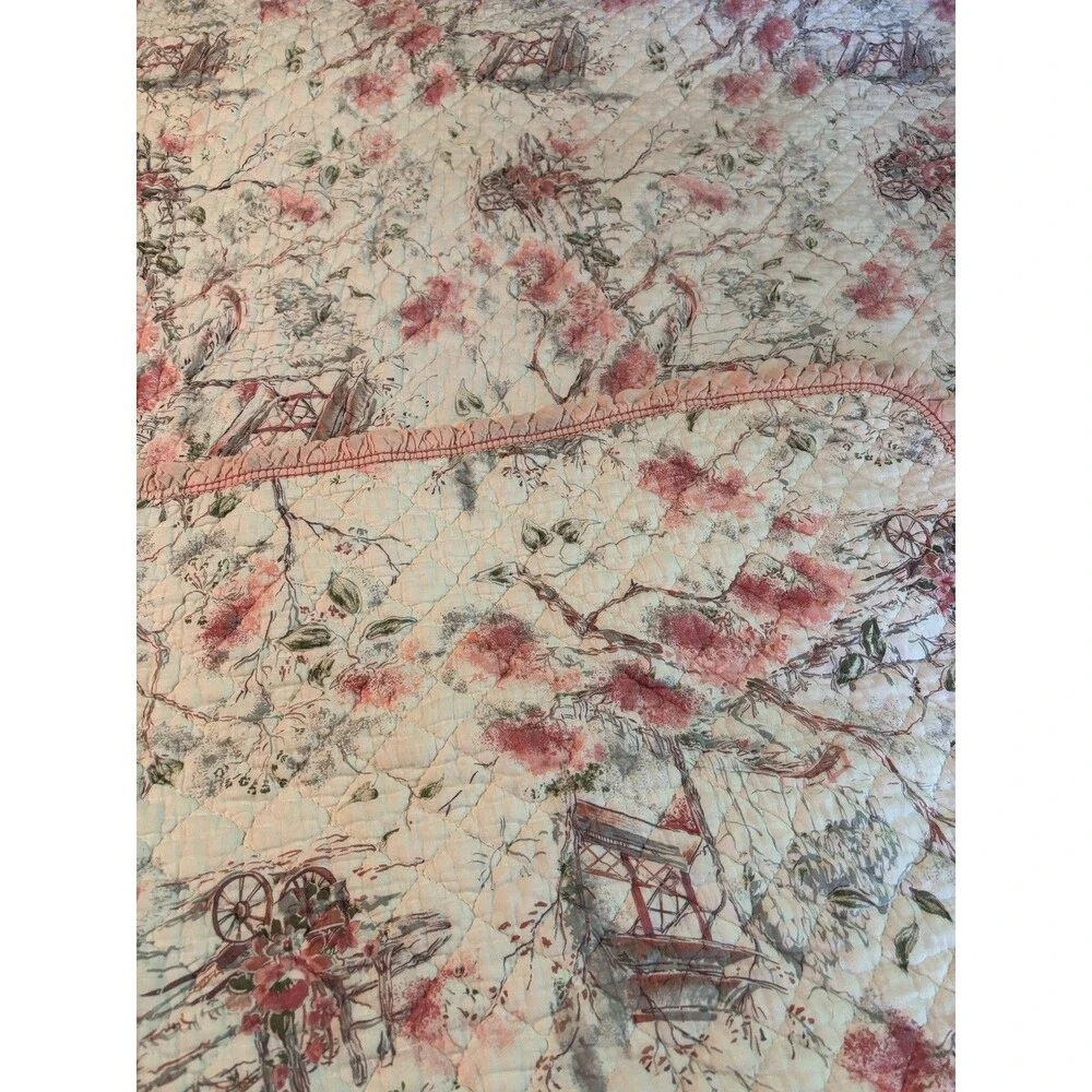 Vtg Pink White Floral Quilted Bedspread Coverlet Cottagecore 75x77” READ Distres